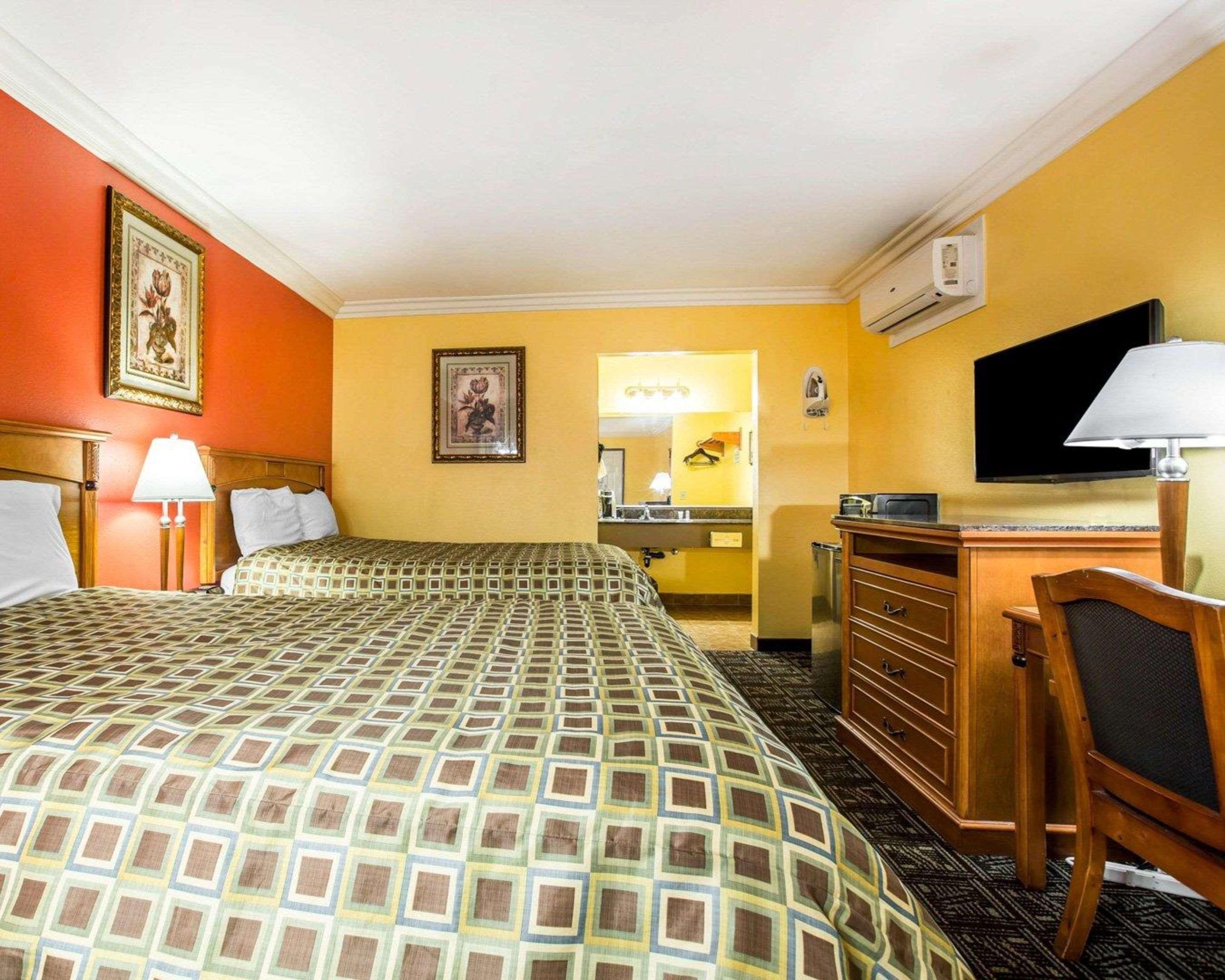 Rodeway Inn Old Town Temecula Eksteriør billede